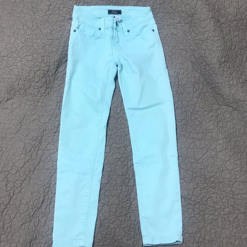Tag Elemental jeans size 25…S73